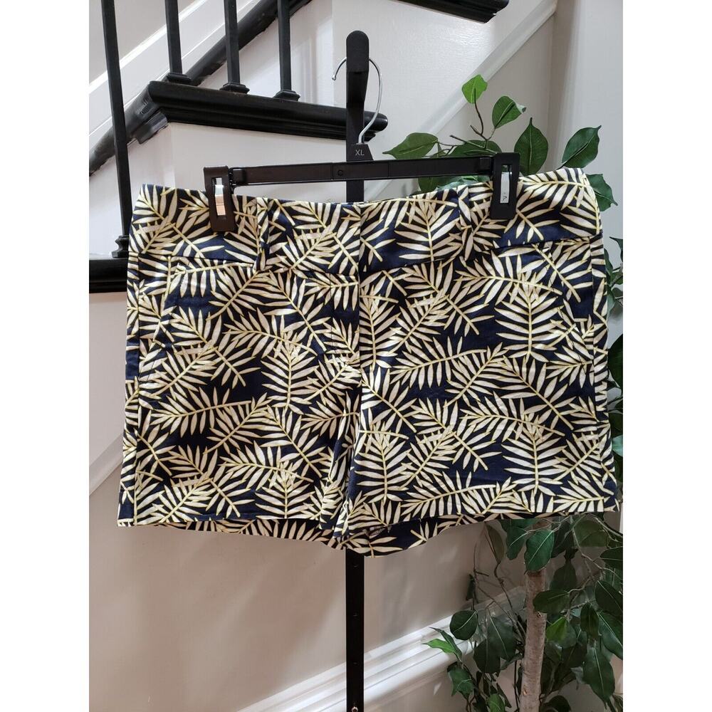 Ann Taylor Womens Multicolor Palm Leaves Cotton Casual Modern Fit Shorts Size 10